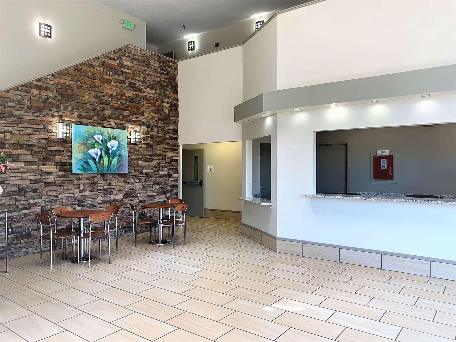 Surestay Hotel By Best Western Albuquerque Midtown Exterior photo