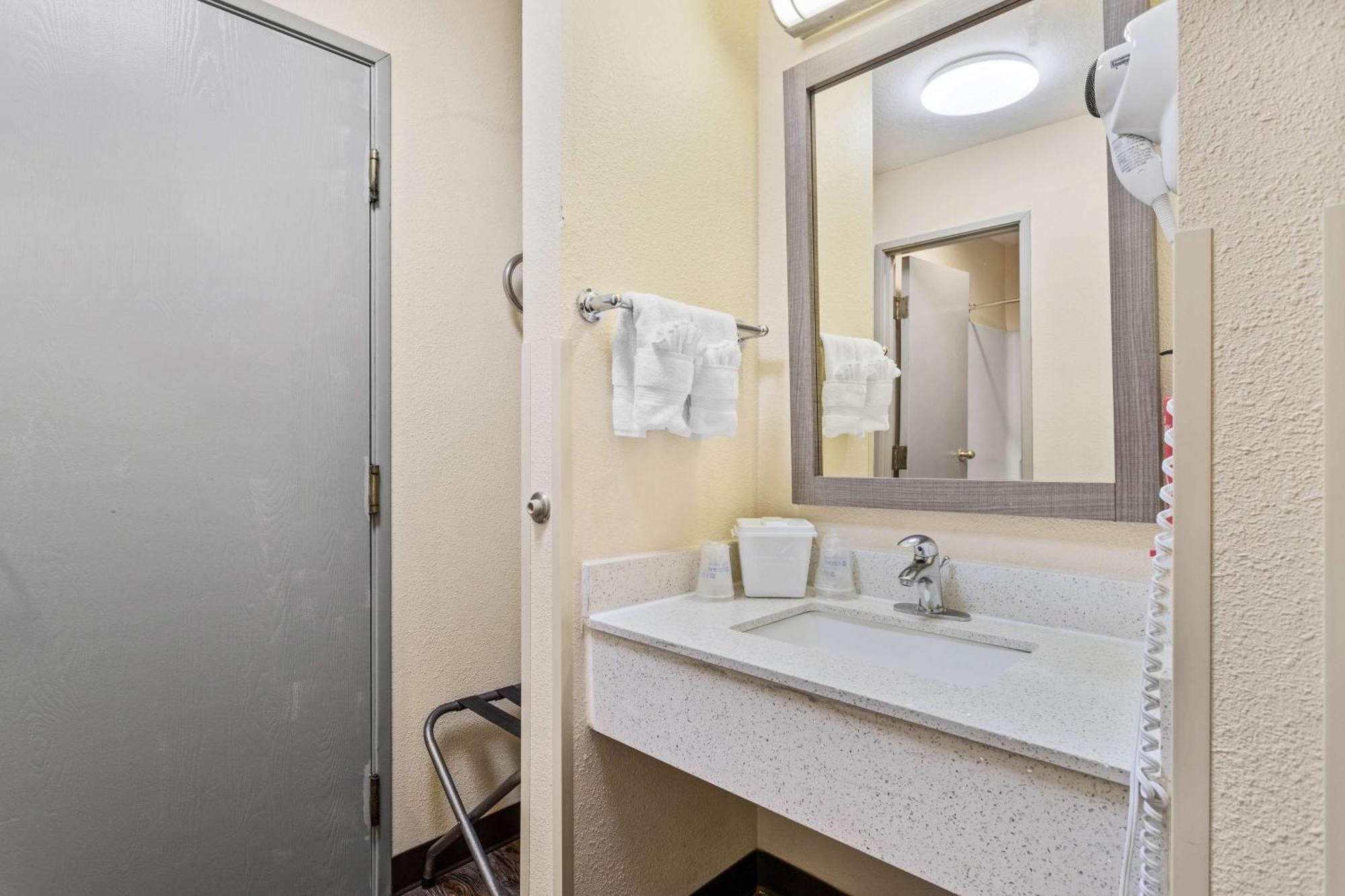 Surestay Hotel By Best Western Albuquerque Midtown Exterior photo