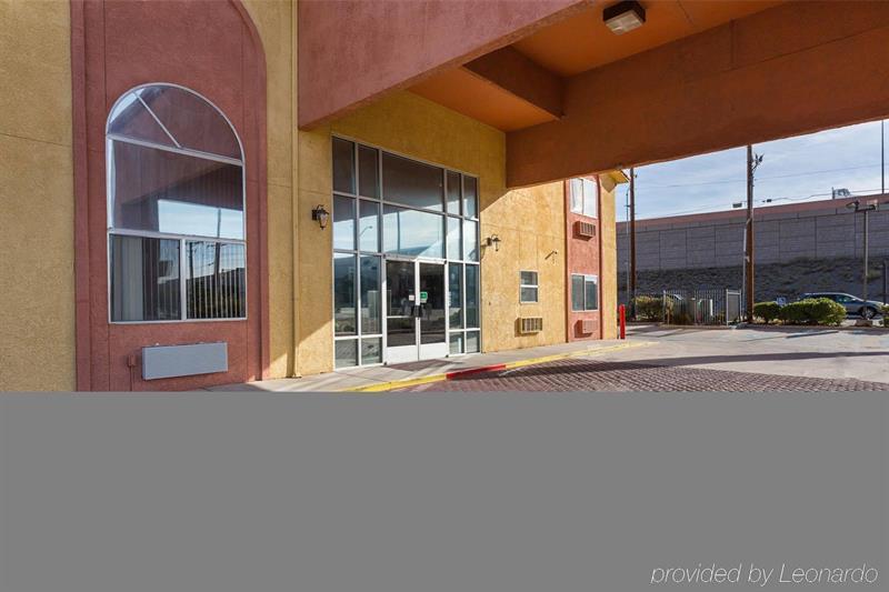 Surestay Hotel By Best Western Albuquerque Midtown Exterior photo